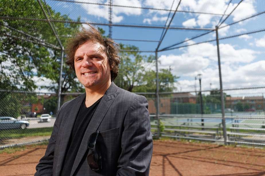 Une fille et une balle papillon  | Quand Richard Labbé rêve de baseball