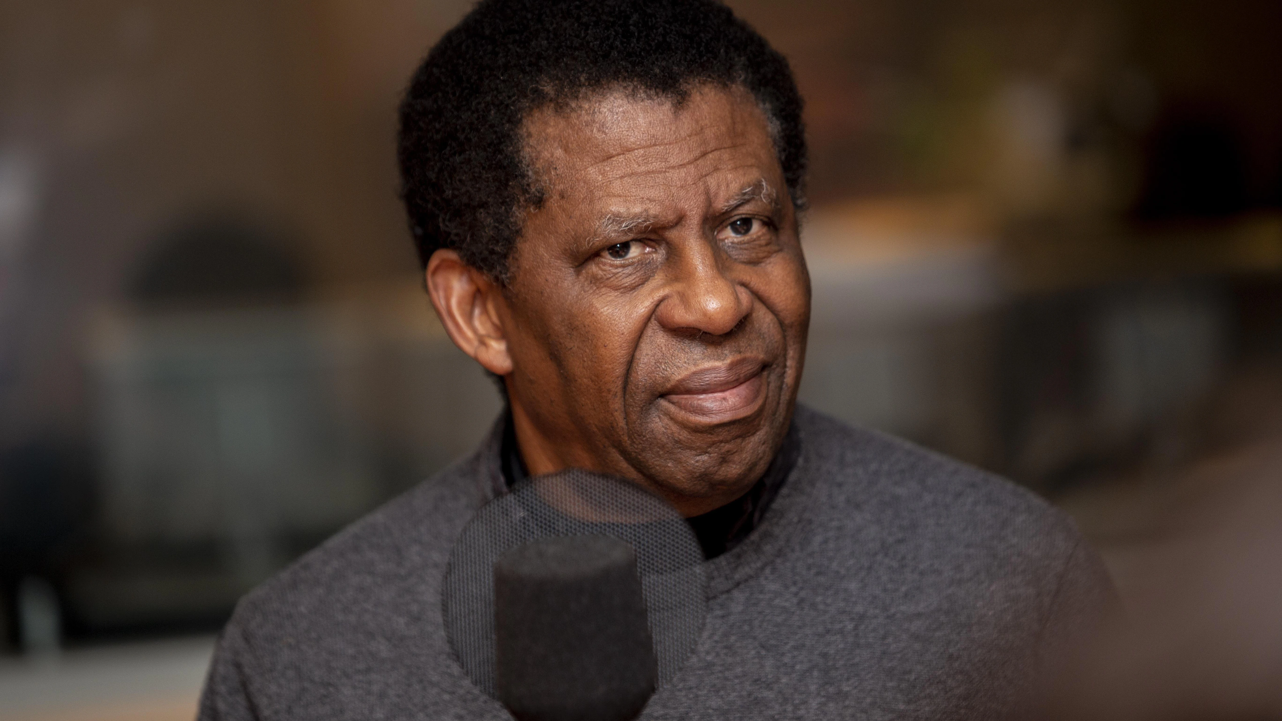 Dany Laferrière : « Quand tout tombe, le dernier refuge, c’est la culture »