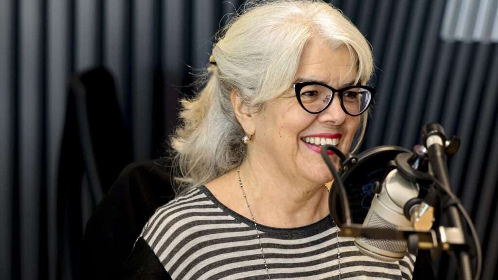 Les confidences de salon de Chrystine Brouillet
