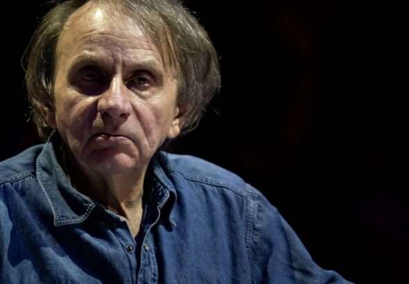 Film pornographique | Michel Houellebecq dit « n’avoir pas vu le danger »