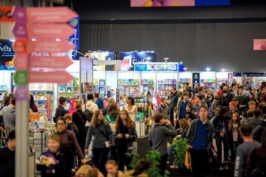 Salon du livre | Les visiteurs répondent présents