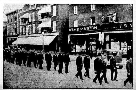 La librairie Martin, place Bourget à Joliette, en 1936