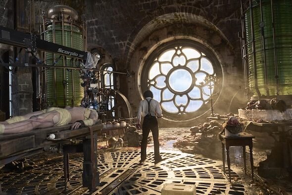 La réinvention de Frankenstein par Guillermo del Toro en première à Venise
