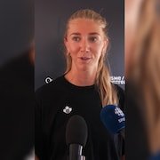 Marie-Alex Bélanger répond aux questions des journalistes.